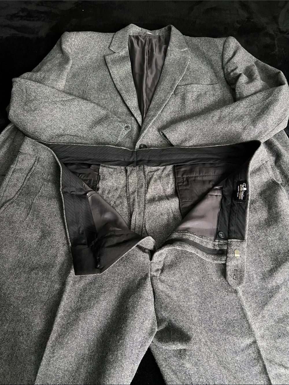 Big & Tall Wool Two-Piece Suit - Classic Tailored Styling